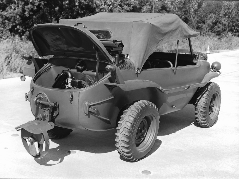 Volkswagen_Type_166_Schwimmwagen_1942-44_03