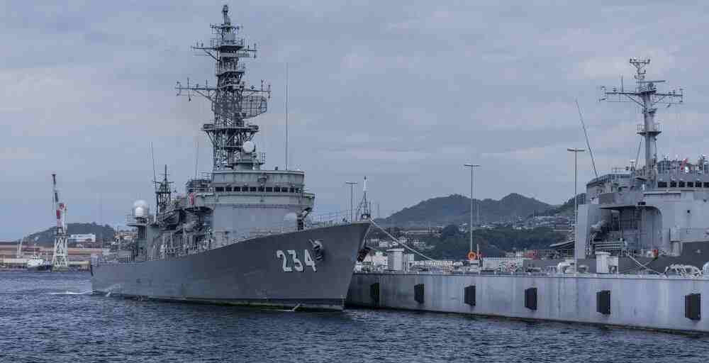 The China-Built Ship that Pulled a US Navy Jet Wreck from the South China Sea