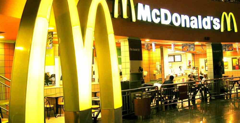 McDonald's Қазақстанда жұмысқа адам ала бастады