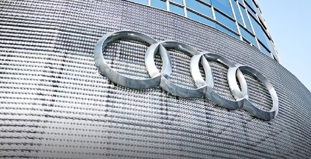 Audi премиум автокөлік өндірушілерінің арасында бірінші орынға шықты