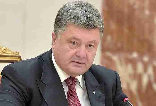 П.Порошенко: Украина дефолт қаупінен құтылды