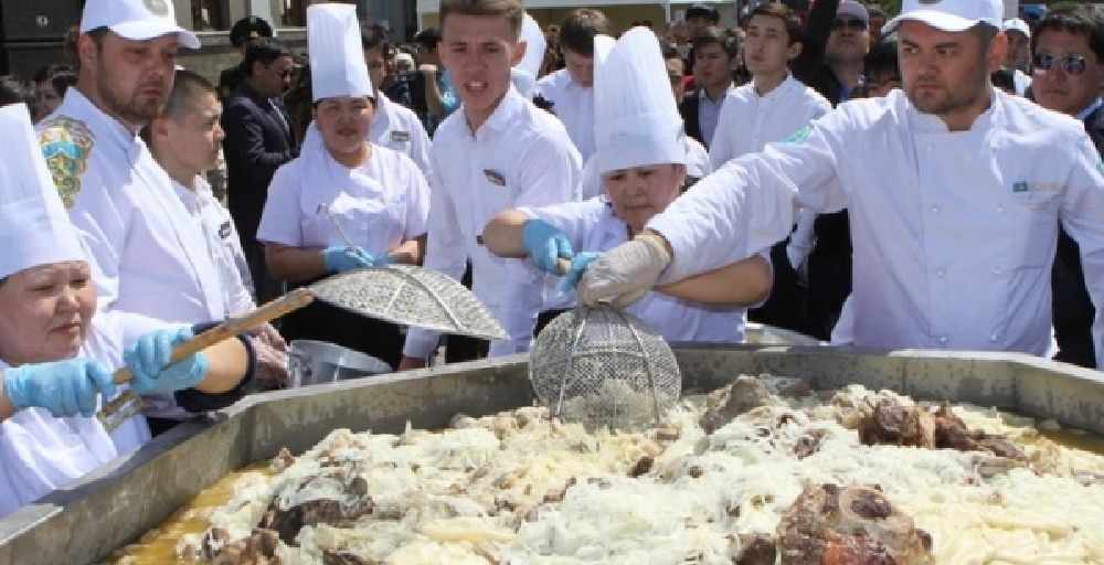 Астана күнінде елордалық аспаздар әлемдік рекорд орнатты