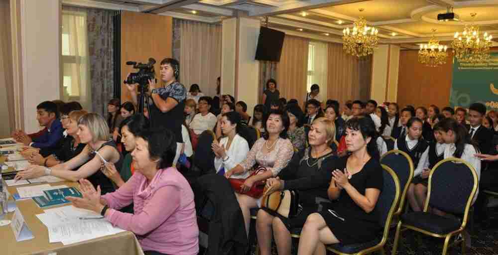 Орыс тілі білгірлері &laquo;Ой-санада&raquo; бақ сынады