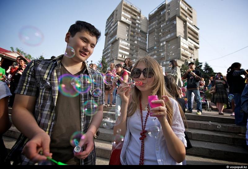 Апаймен секс, орысша айтқанда волосатые письки бар Кең жамбас, ұзын қынап