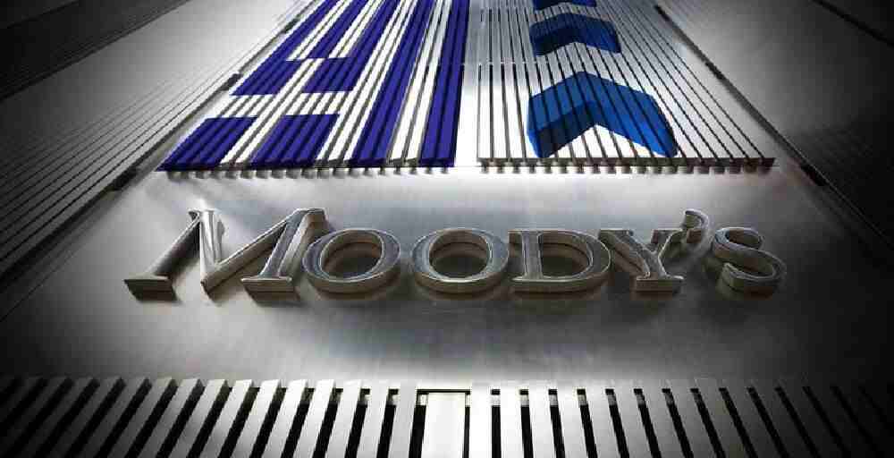 Moody's: Қазақстандықтардың девальвациядан ұтатыны шамалы