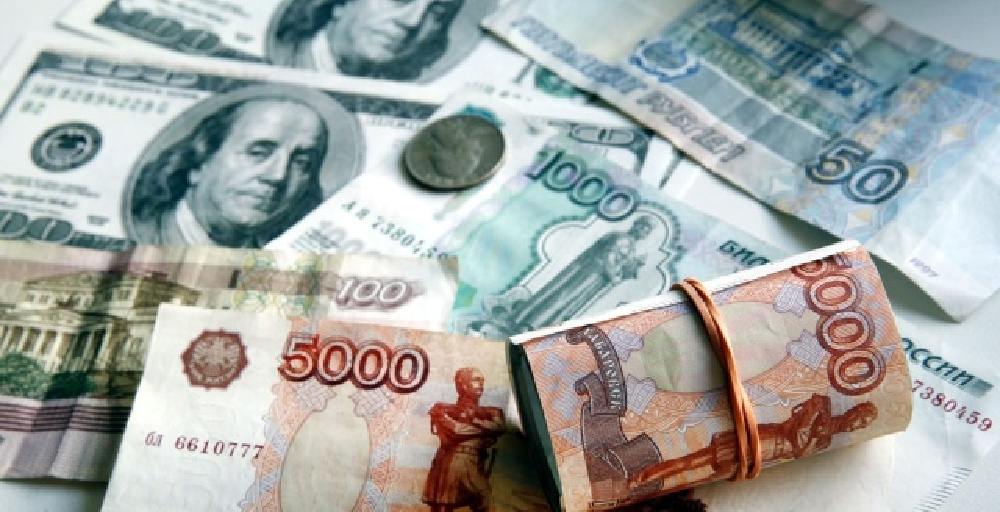 Ресейде доллар құны 15 қыркүйектен бері бірінші рет күрт көтерілді