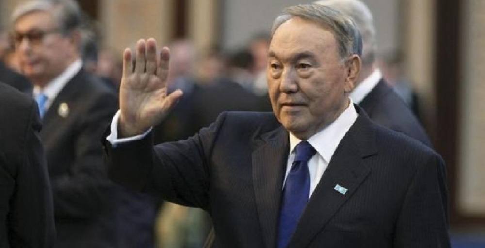 Kazakh leader: Let us take a deep breath and forget about the dollar