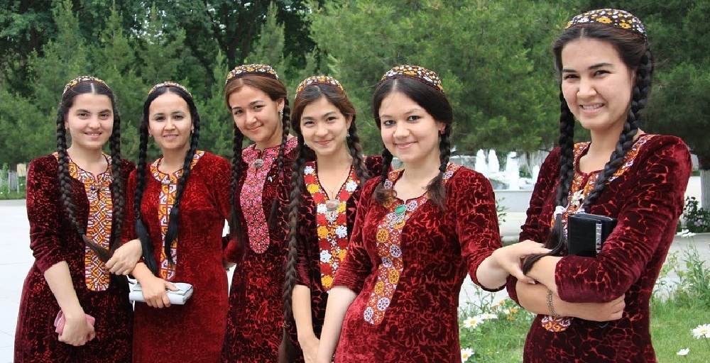 Women will Get $11 each on March 8 in Turkmenistan