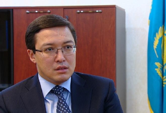 National Bank Chief Advised to Kazakhstan Citizens