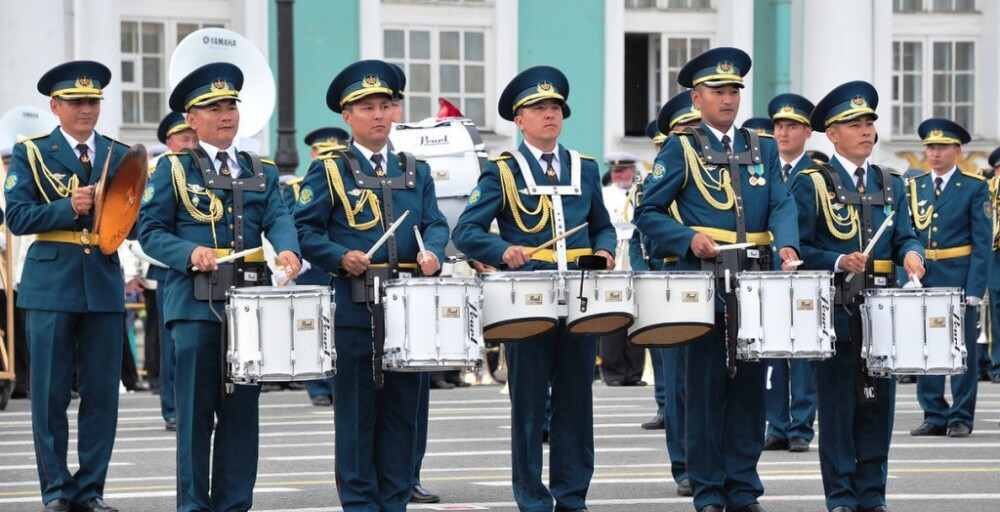 Қорғаныс министрлігі терактіден кейін әскери оркестрлер фестивалін өткізу туралы жағдайға түсініктеме берді