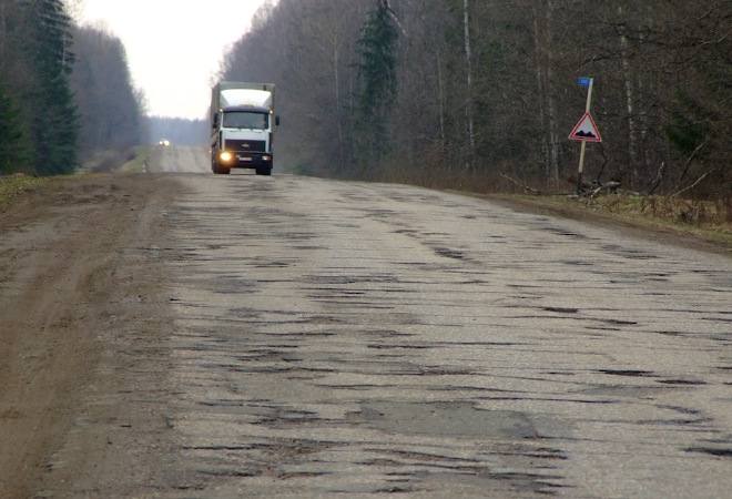 ОҚО-да жолдардың 36 пайызы жарамсыз күйге түскен