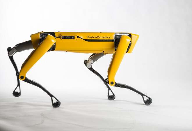 Boston Dynamics роботтары бір-біріне көмектесуді үйренді