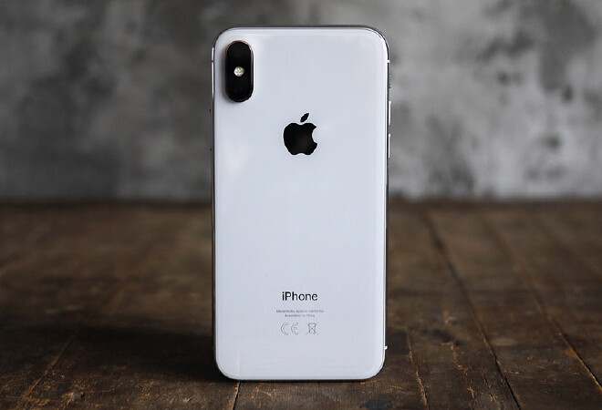 Ресейде iPhone X-тың бағасы 20 мың рубльге арзандады