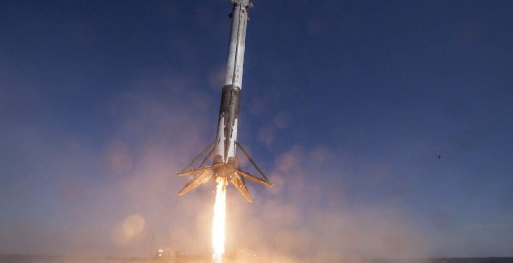 SpaceX өкілдері Big Falcon зымыранының ұшу бағасын жариялады