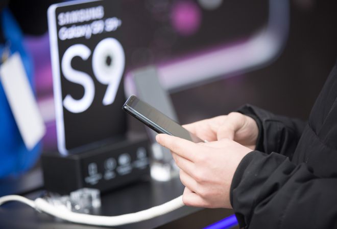 Компания Samsung хорошо заработала на Galaxy S9 и S8 в этом году