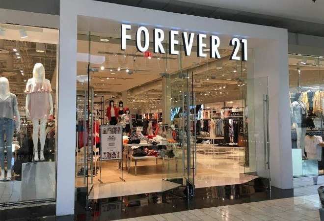 Forever 21 киім дүкендерінің желісі банкротқа ұшырау алдында тұр