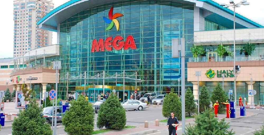 Алматыда Mega Center СОО-на келушілер эвакуацияланды