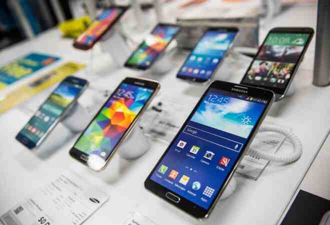 Коронавирустың кесірі: Қытайда смартфон сатылымы 30-50% төмендейді