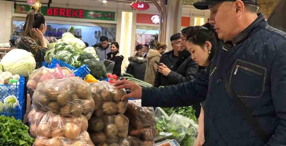 Мәжіліс депутаты базардағы бағаны удай деді