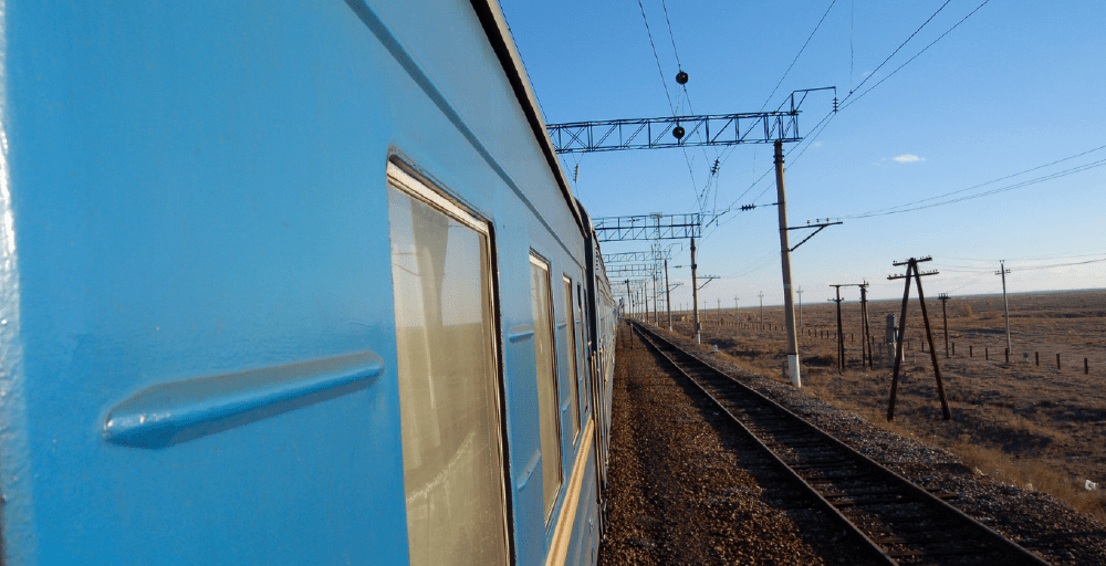 В Казахстане поезда готовят к летним перевозкам