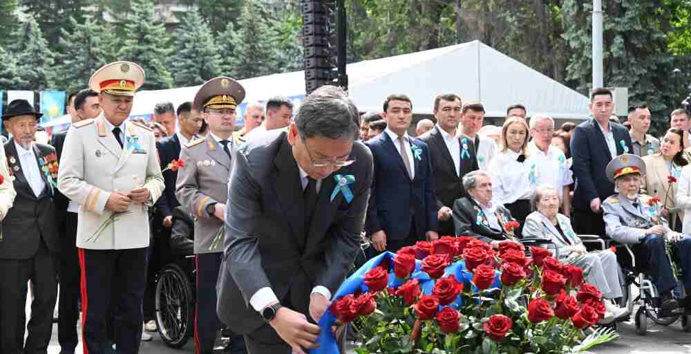 В Алматы отпраздновали 80-ю годовщину Победы в Великой Отечественной войне