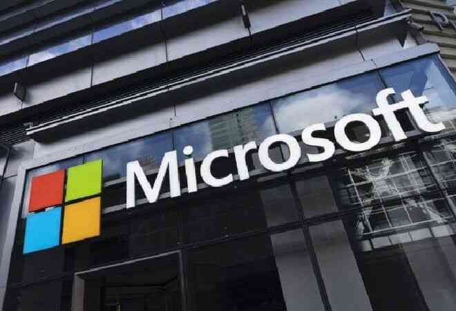 Microsoft тағы жүздеген қызметкерін қысқартты
