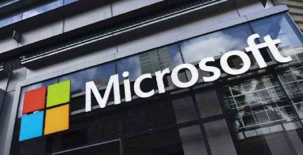 Microsoft тағы жүздеген қызметкерін қысқартты