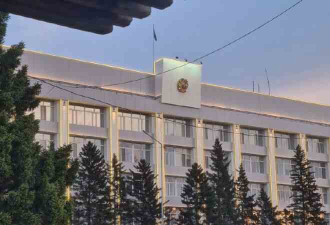 ​Абай облысының әкімдігі 400 млн теңгеге жиһаз сатып алған