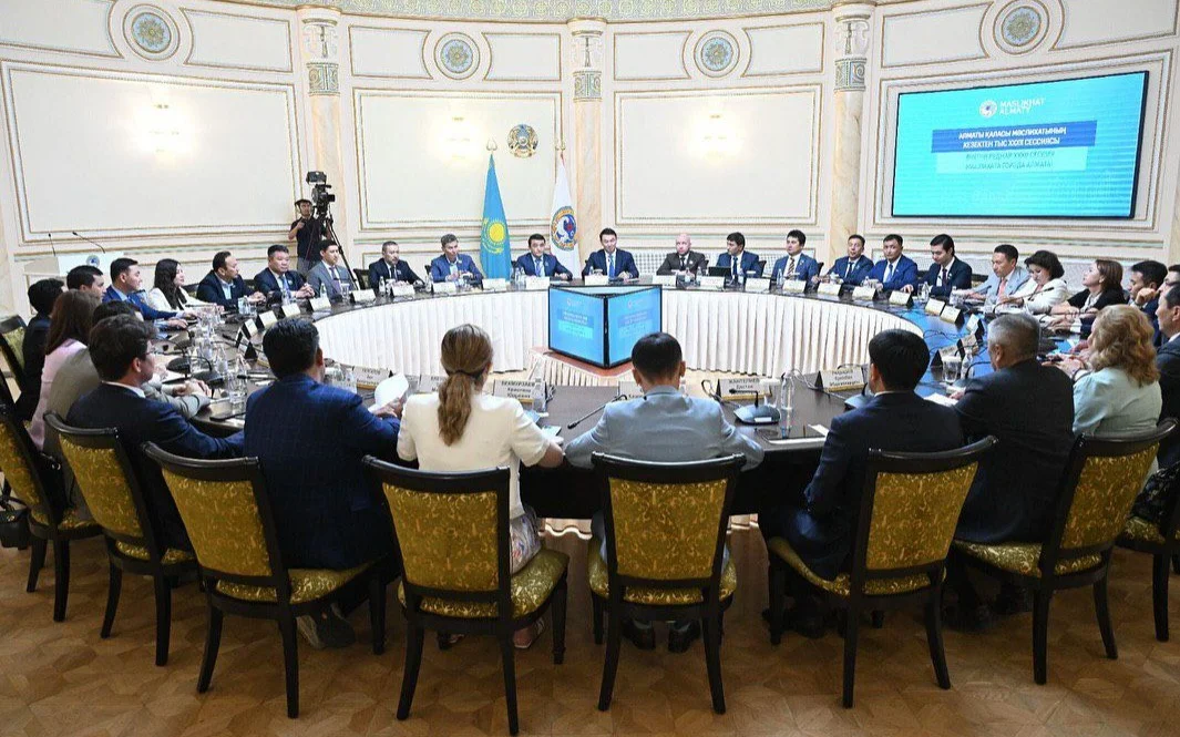   Алматыда бірқатар басқарма қайта ұйымдастырылып, атаулары өзгертілді