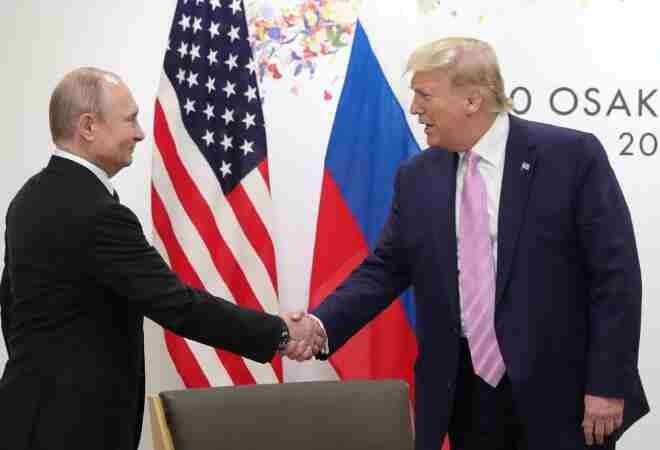 Трамп пен Путин 15 тамызда Аляскада кездеседі