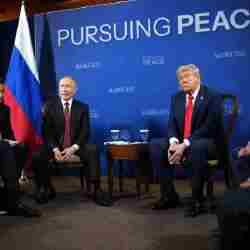Путин мен Трамп кездесуінен не күтеміз? 