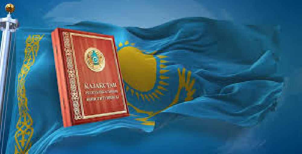 Тоқаев: Конституция – Қазақстан тәуелсіздігі мен мемлекеттілігінің берік негізі