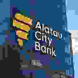 В Alatau City Bank временно отключат карты