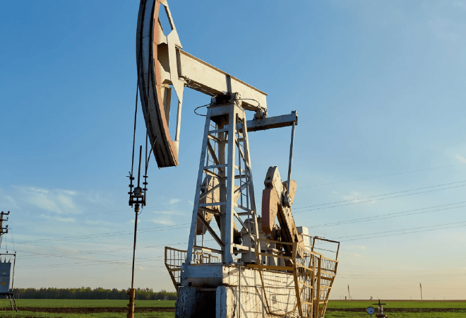 ОПЕК против МЭА: чьи прогнозы удержат цену на нефть