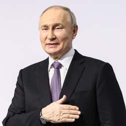 Тоқаев Путинді туған күнімен құттықтады