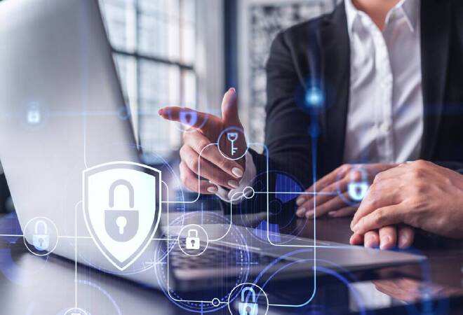 Кибералаяқтардан зардап шеккендерге ақшаны қалай қайтаруға болады? 