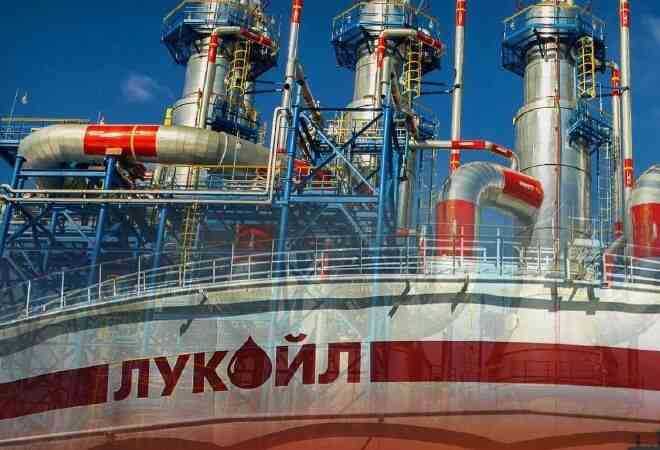 «Лукойл» Батыс санкцияларының салдарынан халықаралық активтерін сатпақ