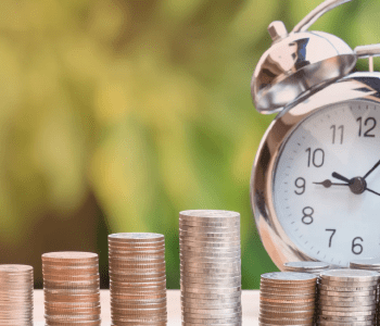 Процентные ставки по депозитам казахстанцев в сентябре подросли на 0,1%