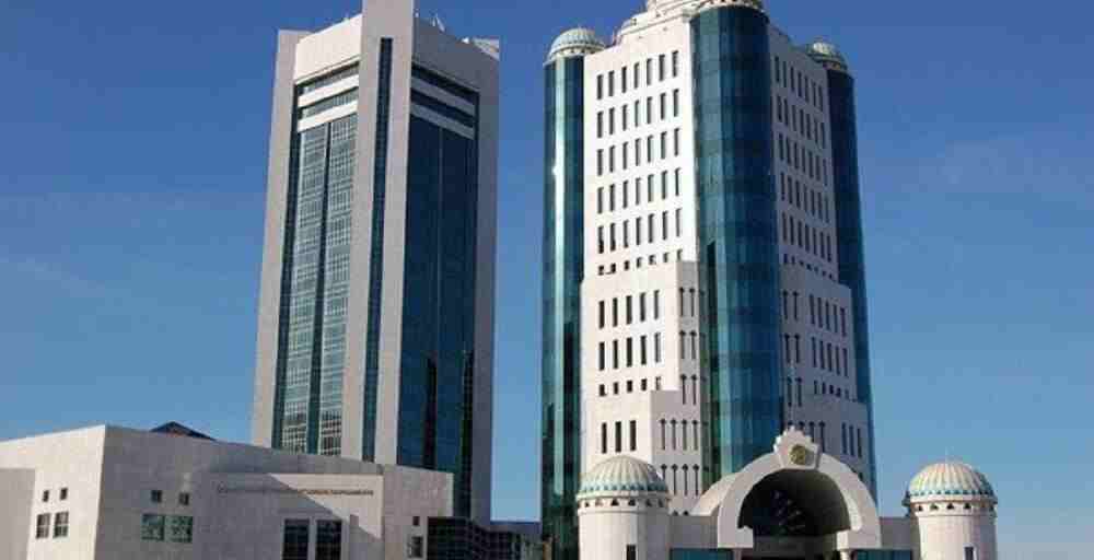 Мәжіліс банктер туралы жаңа заң жобасын бірінші оқылымда мақұлдады