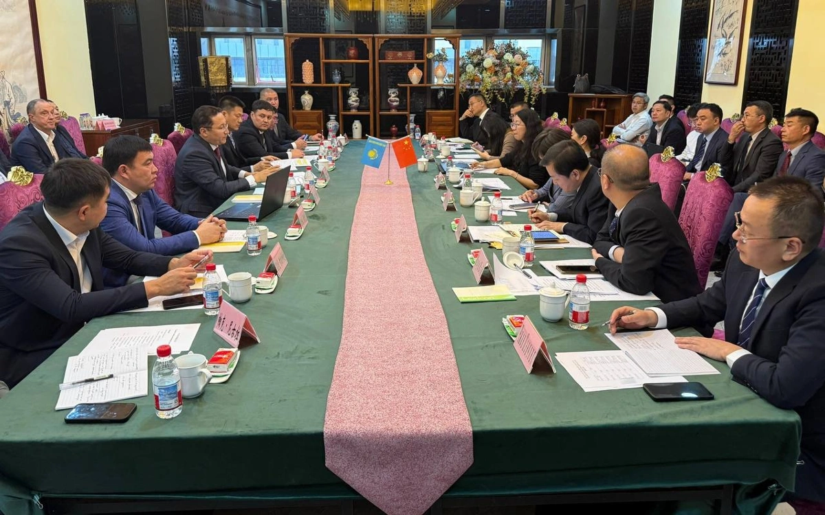 Келесі жылдан бастап Қазақстан-Қытай автокөліктері рұқсатсыз өтеді