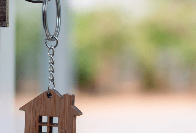 В Казахстане начали выдавать ипотеку под 1% по программе «С дипломом — в село»