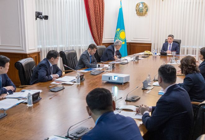 Жекеменшік мектептер 2026 жылдан бастап қатаң цифрлық бақылауға өтеді