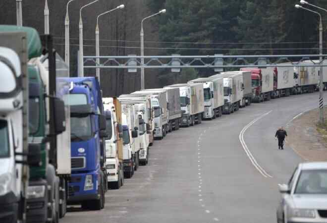 Қазақстаннан Ресейге екі мыңнан астам жүк көлігі жеңіл тәртіппен өтті