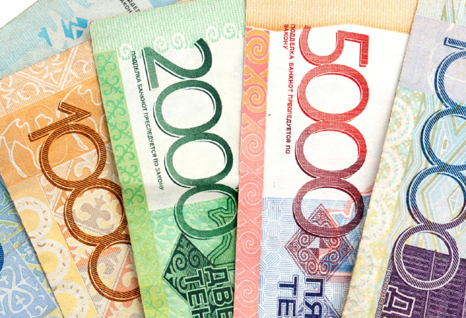 В Казахстане обновили правила обмена банкнот и монет, которые выводят из оборота