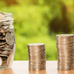 Теңге күшейіп келеді: бөлшек депозиттердің 82%-ы ұлттық валютада