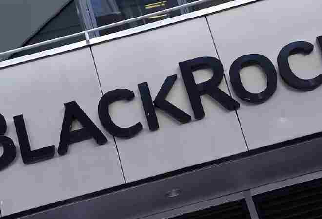Нацбанк вложил пенсионные деньги в ETF от BlackRock в октябре