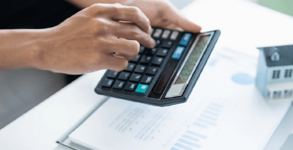 На 39% до 1,1 трлн тенге выросли за январь-октябрь безнадежные кредиты казахстанцев