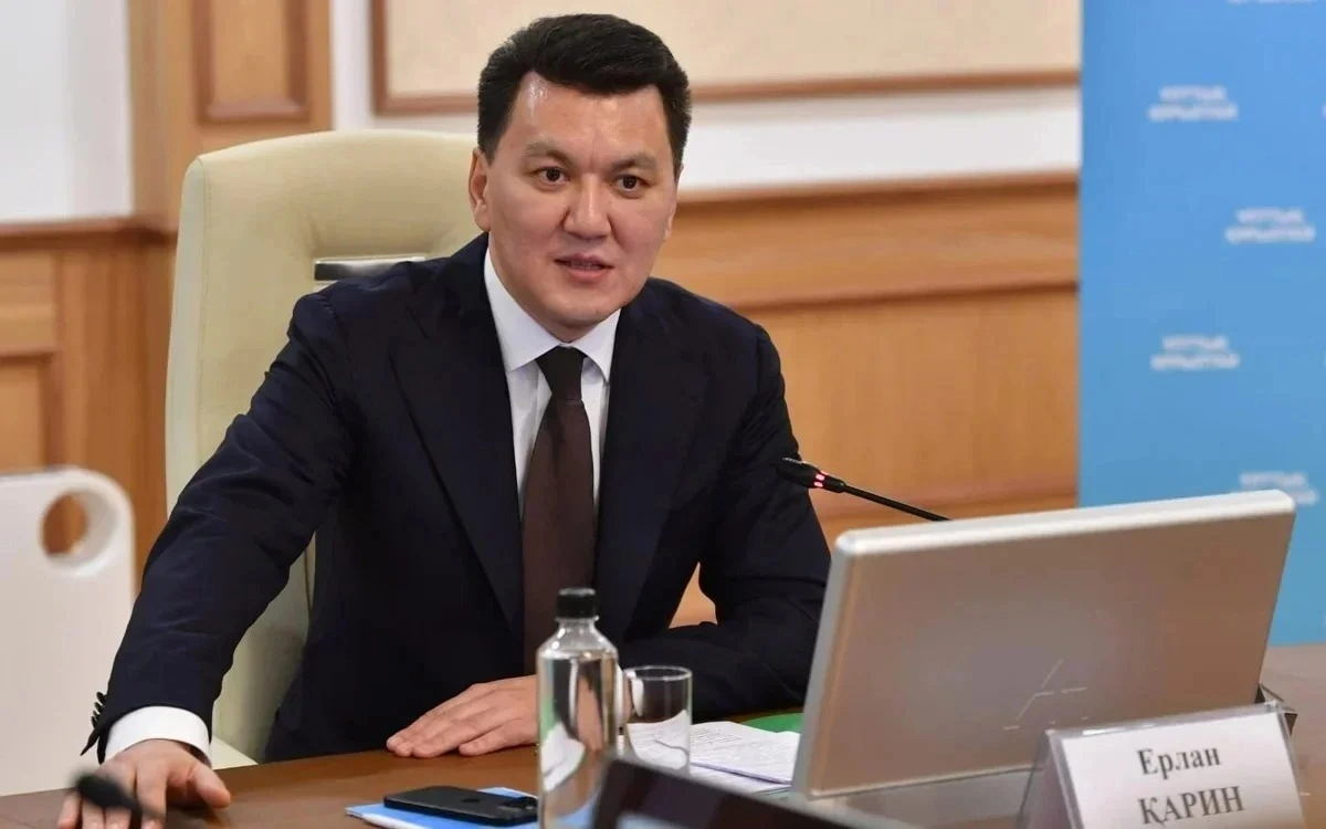 Парламенттік реформаға 300-ден астам ұсыныс түсті – Ерлан Қарин