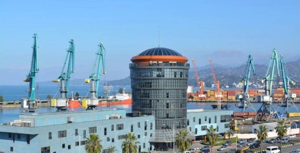 Грузияда Батуми мұнай терминалын басқаратын үш қазақстандық ұсталды