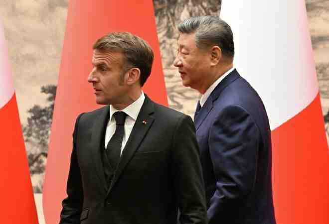 Франция президенті Қытайға ескерту жасады